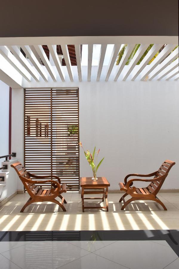 Villa De White Sambur Hikkaduwa Bagian luar foto